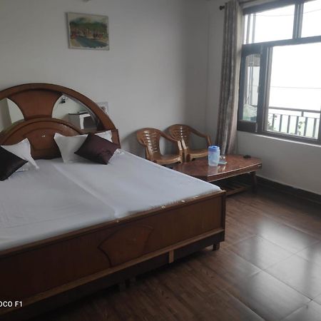 Nirmal Homestay ダラムシャーラー エクステリア 写真